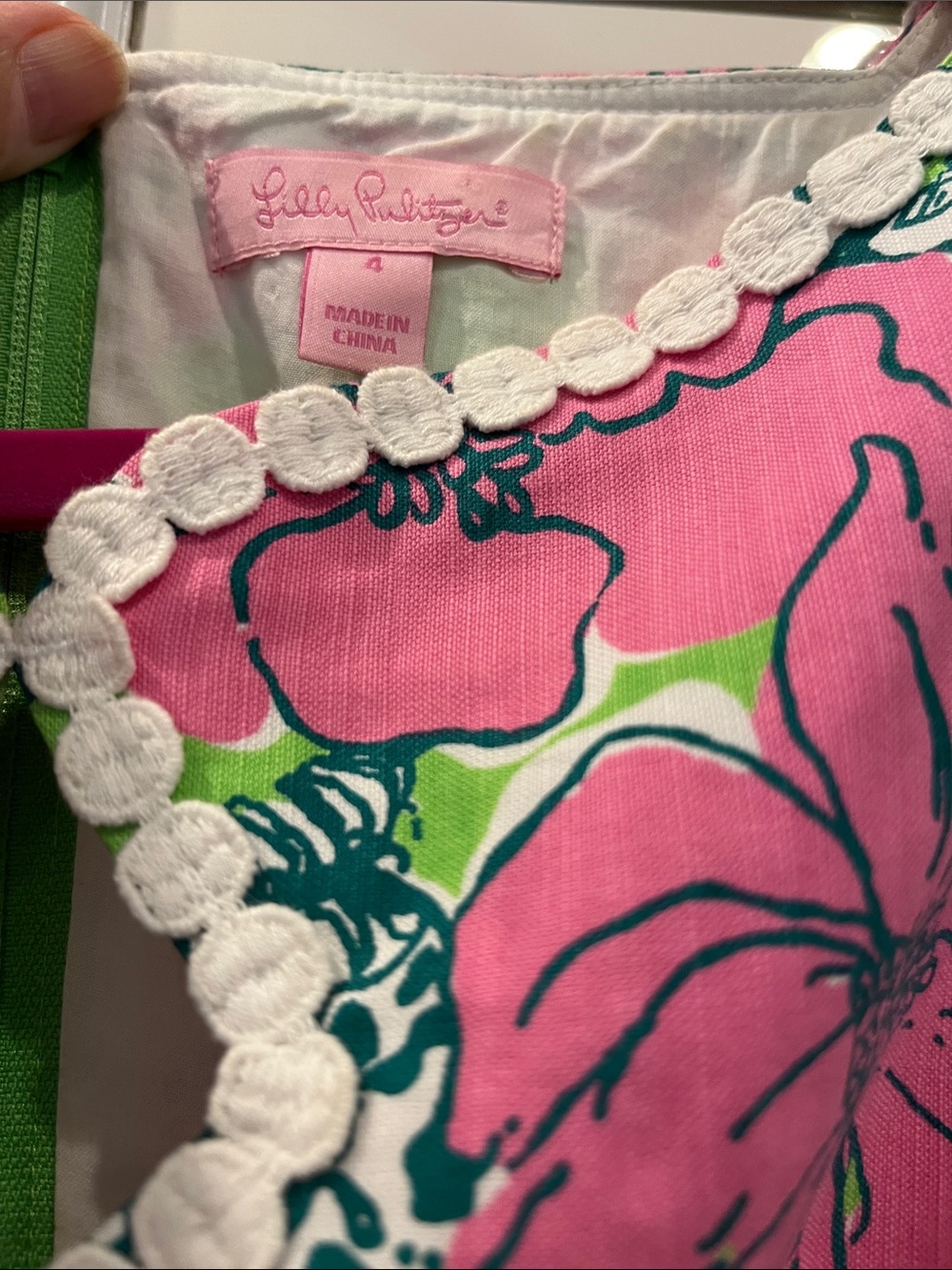 Lilly Pulitzer Green & Pink Floral Butterfly Mini Dress! Summer parties! - Picture 2 of 5